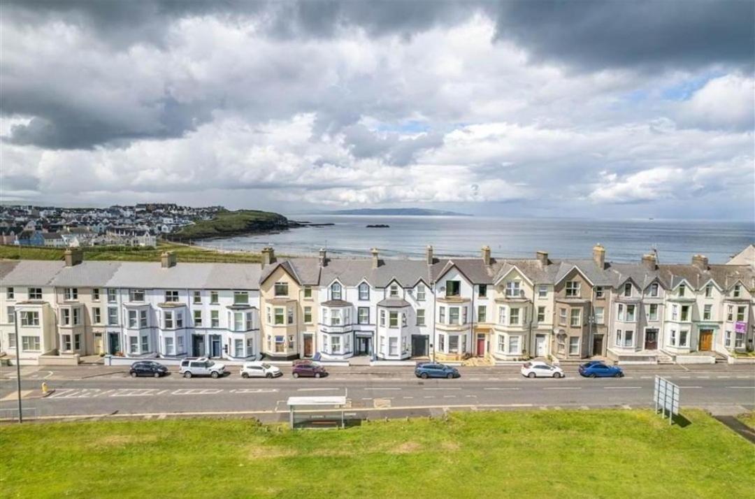 1 Dunluce Green - Portrush By The Sea מראה חיצוני תמונה